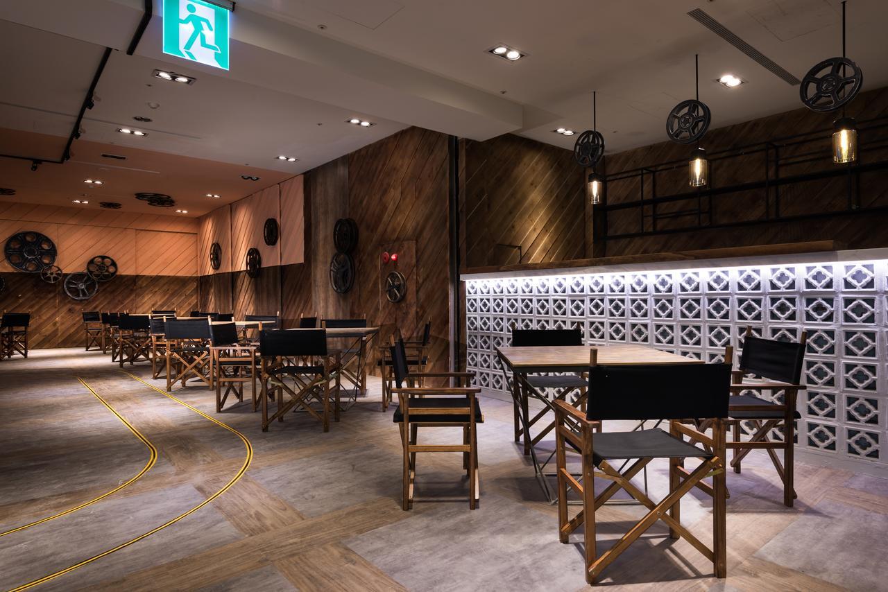 Hotel Half Taichung Exterior foto