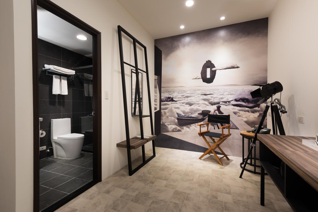Hotel Half Taichung Exterior foto
